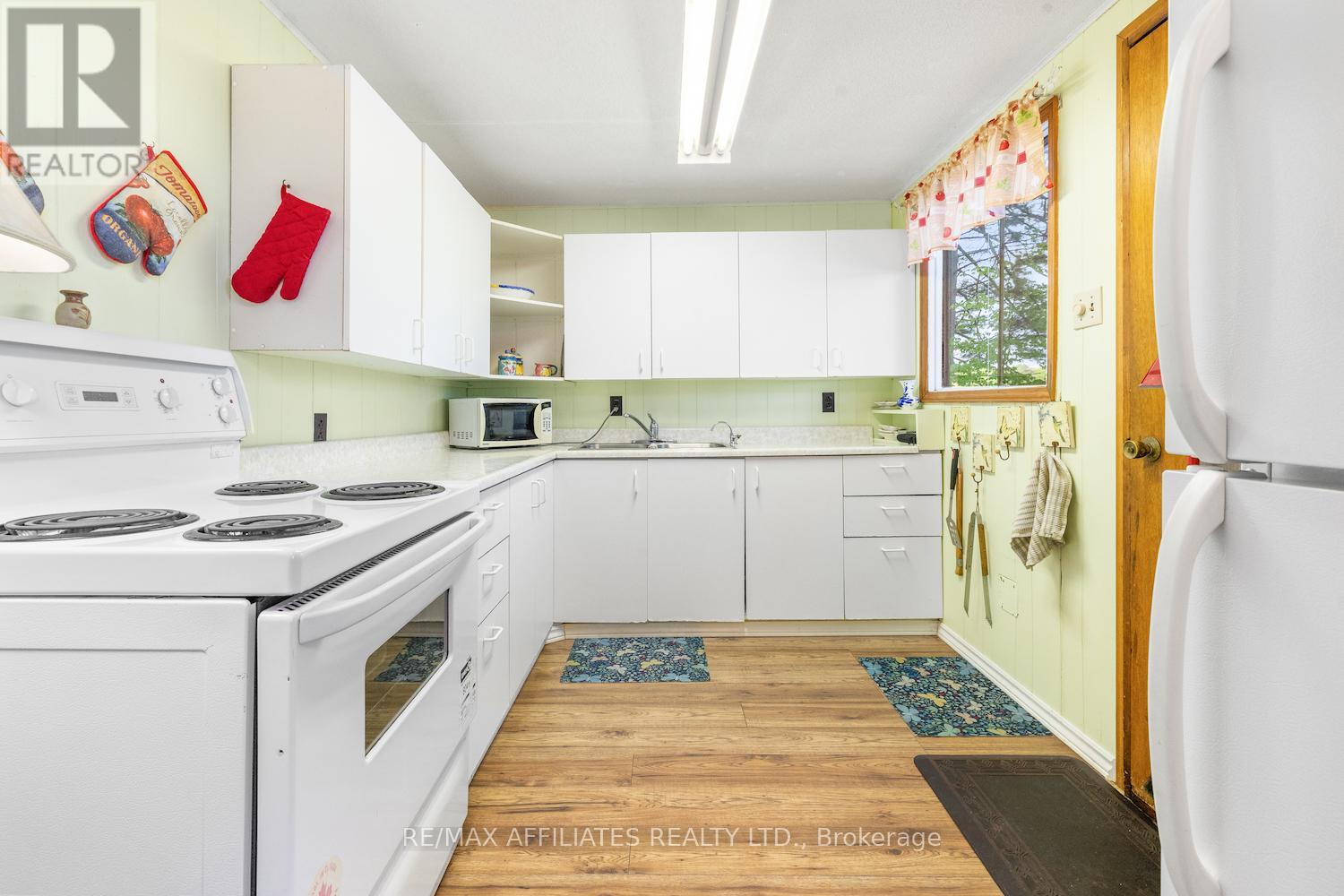 118 Little Cedar Bridge Road, Rideau Lakes, Ontario  K0G 1X0 - Photo 27 - X12166012