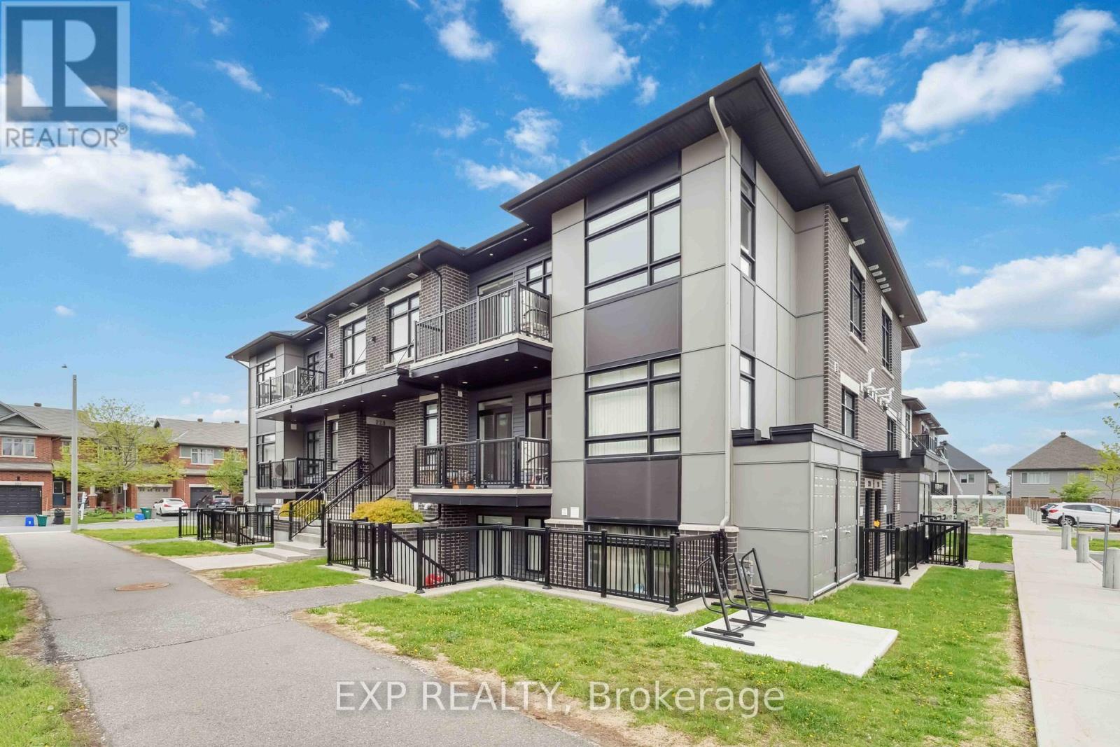 Property at 224 BIG SKY PRIVATE image 2