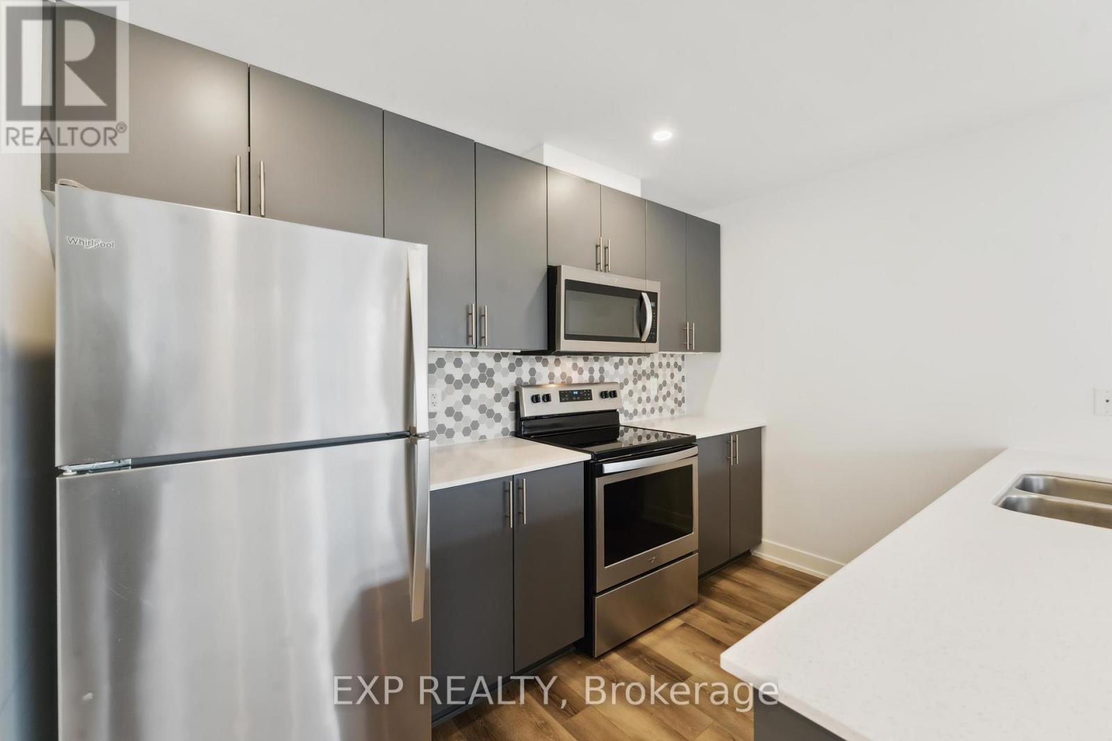 Property at 224 BIG SKY PRIVATE image 5