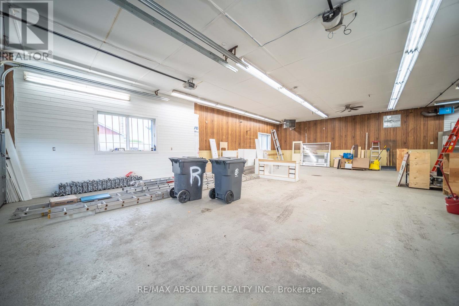 547 County Rd 9 Road, Alfred And Plantagenet, Ontario  K0B 1L0 - Photo 16 - X12166049