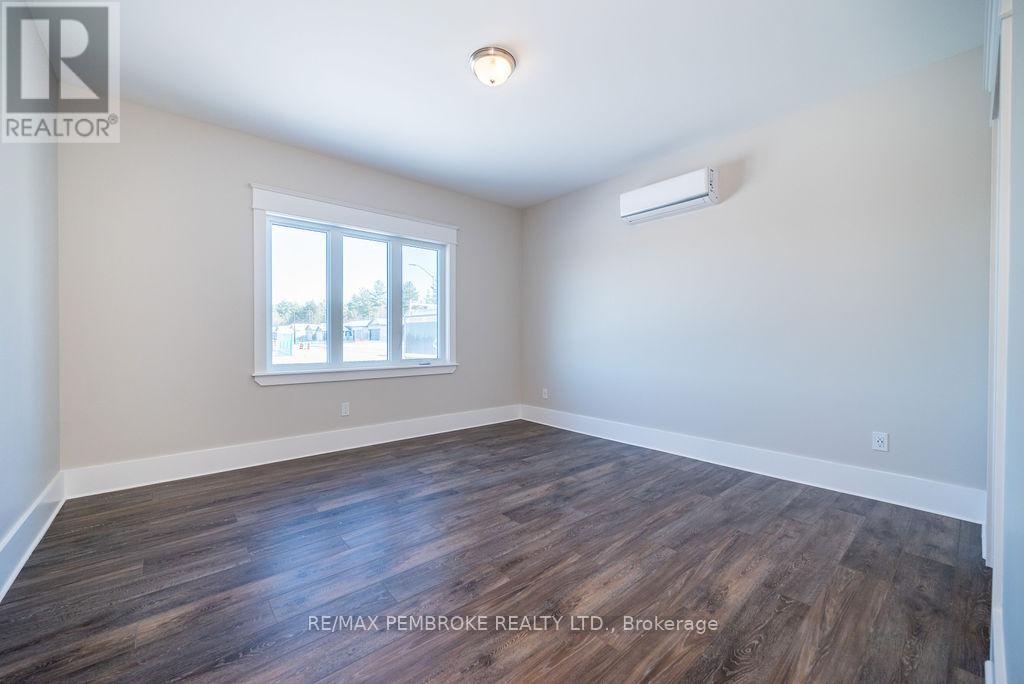 Property at 4 DURANT STREET image 4