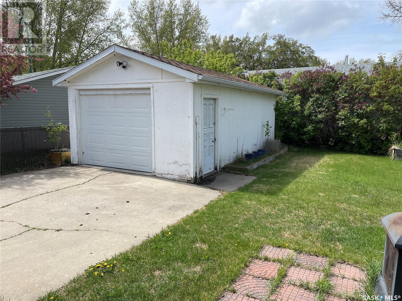 161 Macdowall Crescent, Prince Albert, Saskatchewan  S6V 6N4 - Photo 20 - SK006692