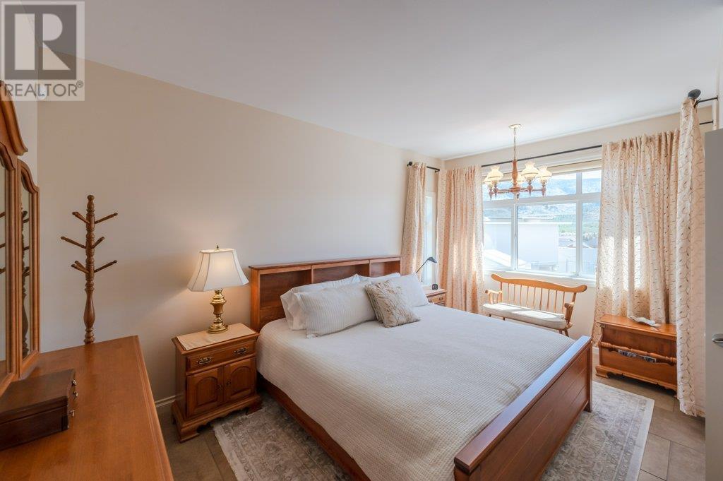 6905 MOUNTAINVIEW Drive, Oliver, BC V0H1T4
