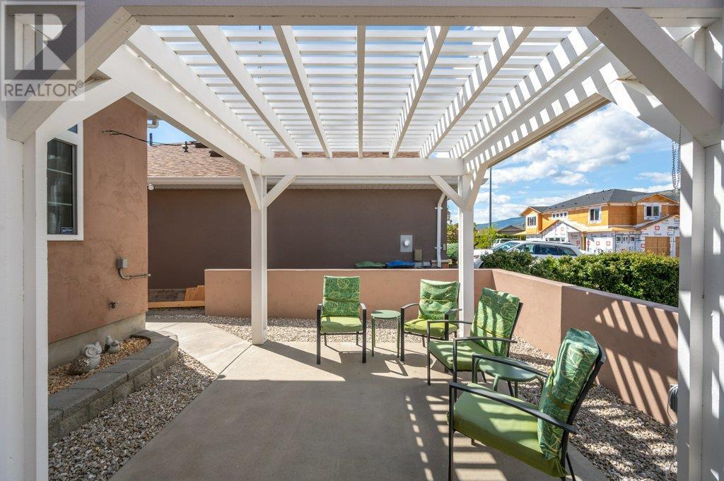 6905 MOUNTAINVIEW Drive, Oliver, BC V0H1T4