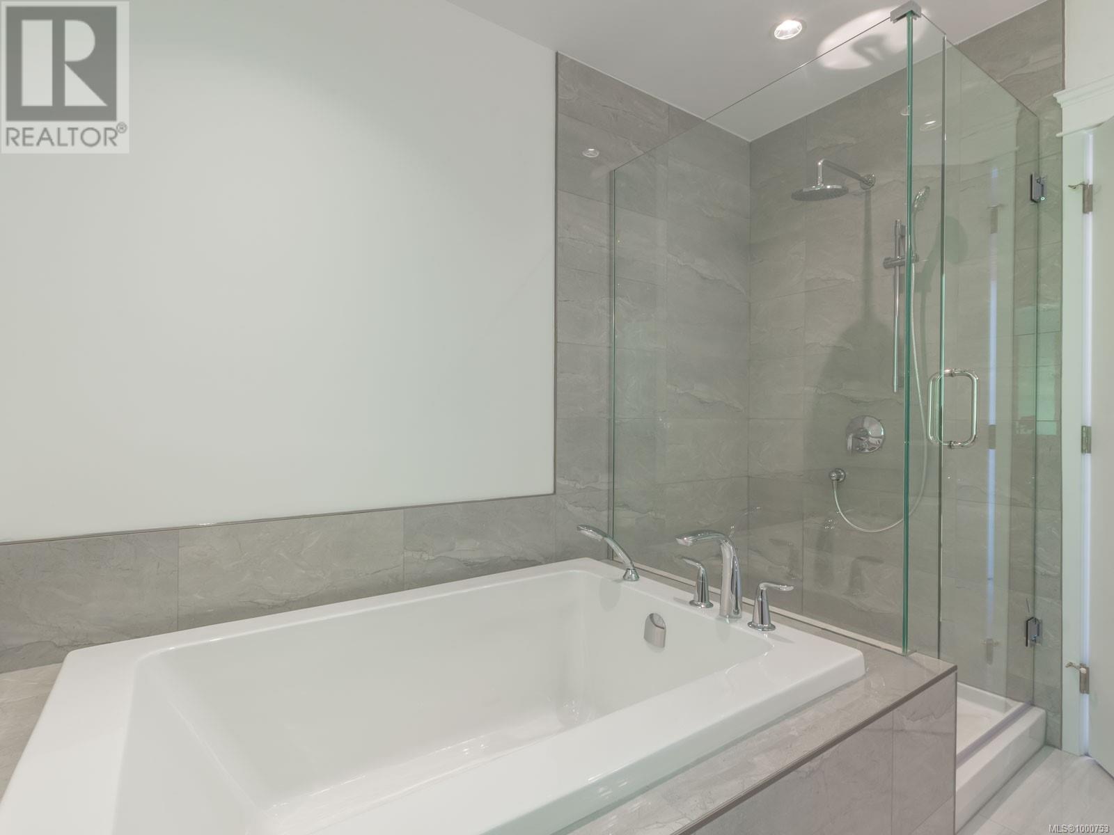 113 5160 Hammond Bay Rd, Nanaimo, British Columbia  V9T 5B5 - Photo 40 - 1000753