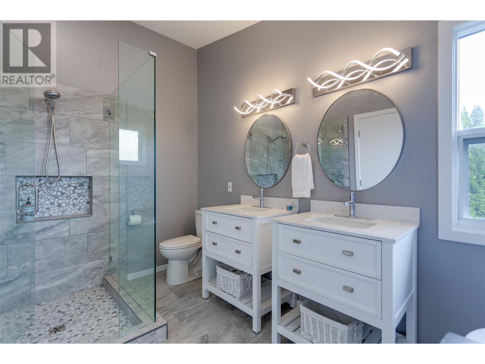 1035 Sutcliffe Court, Kelowna, British Columbia  V1P 1B6 - Photo 37 - 10348841