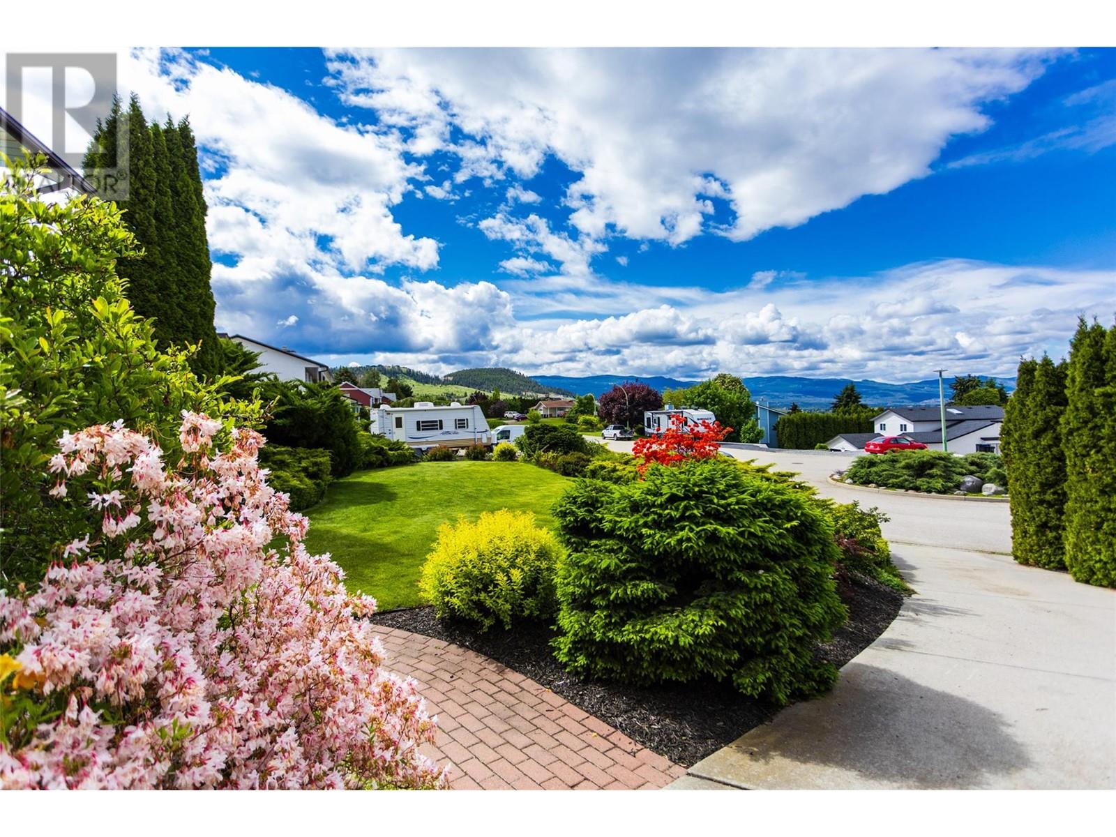 1035 Sutcliffe Court, Kelowna, British Columbia  V1P 1B6 - Photo 54 - 10348841