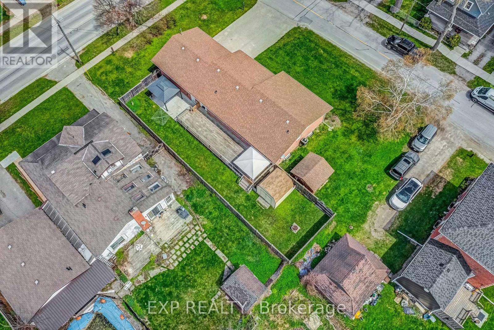 7 Queen Street, Brock, Ontario  L0E 1E0 - Photo 38 - N12136839
