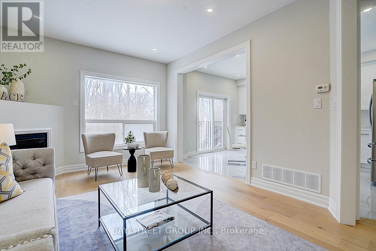100 Dovetail Drive, Richmond Hill, Ontario  L4E 5A7 - Photo 16 - N12014251
