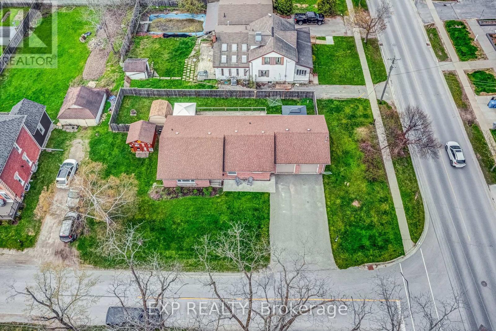 7 Queen Street, Brock, Ontario  L0E 1E0 - Photo 42 - N12136839