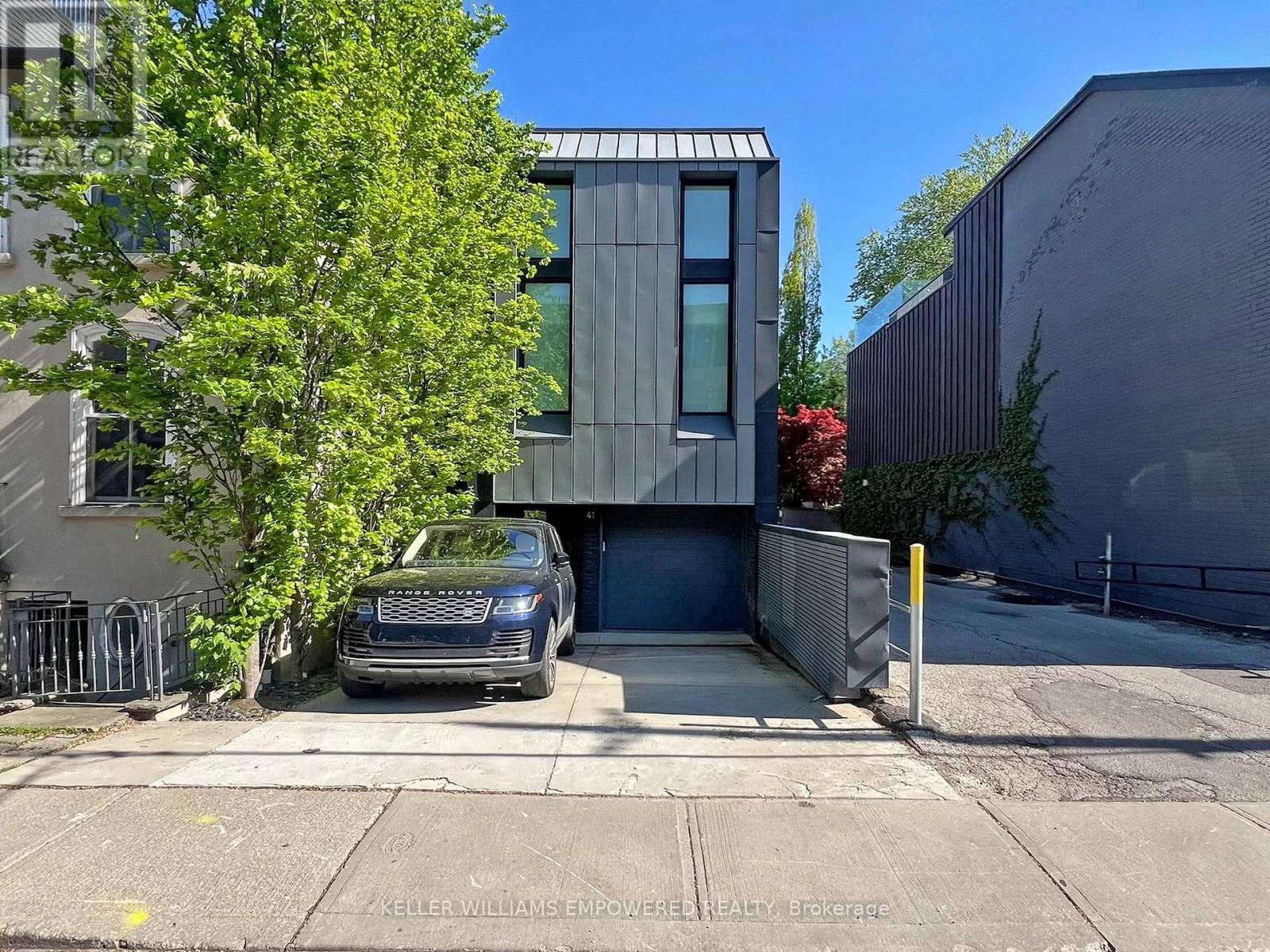 41 BERRYMAN STREET, Toronto, Ontario