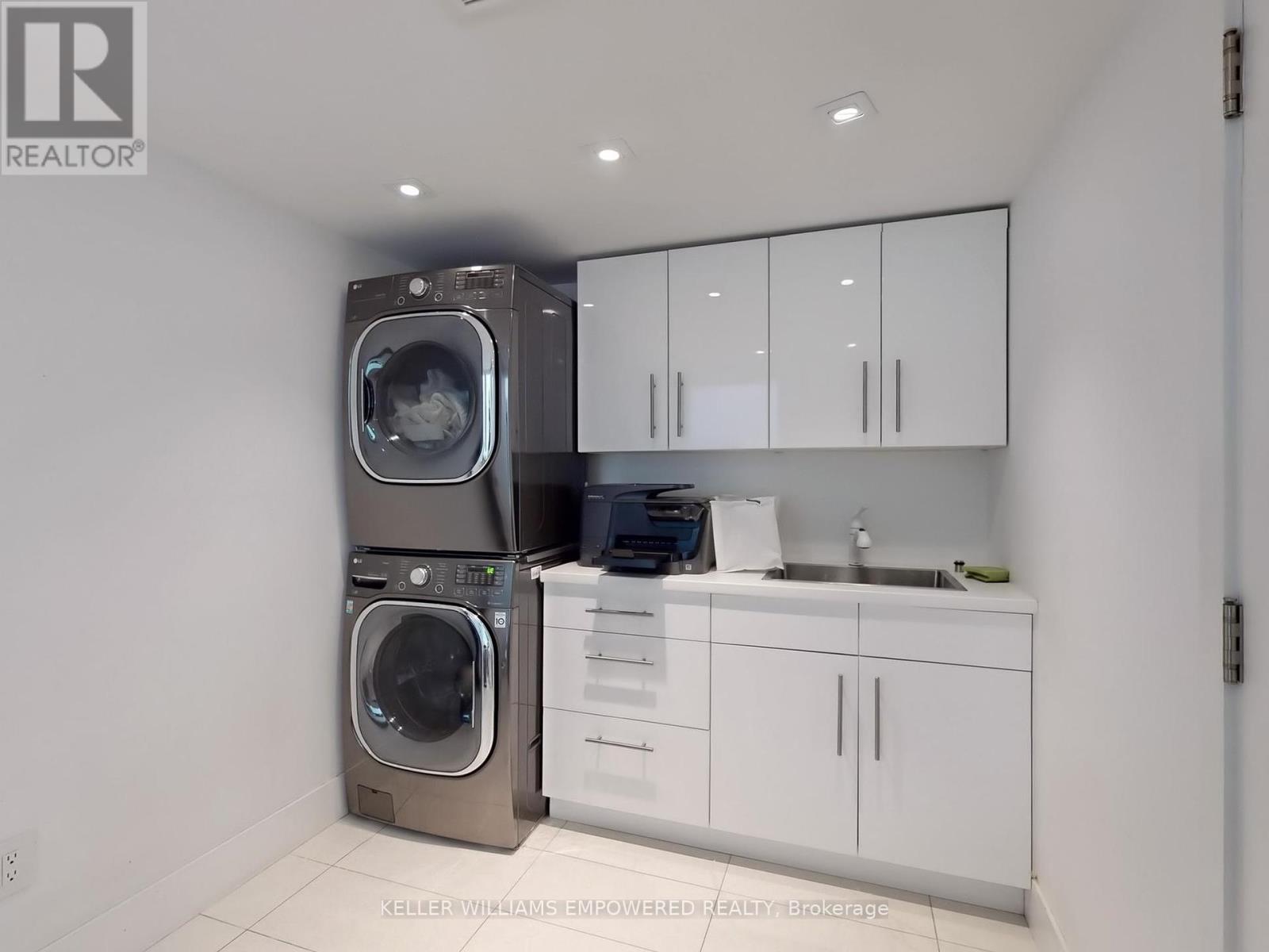 41 Berryman Street, Toronto, Ontario  M5R 1M7 - Photo 38 - C12165767