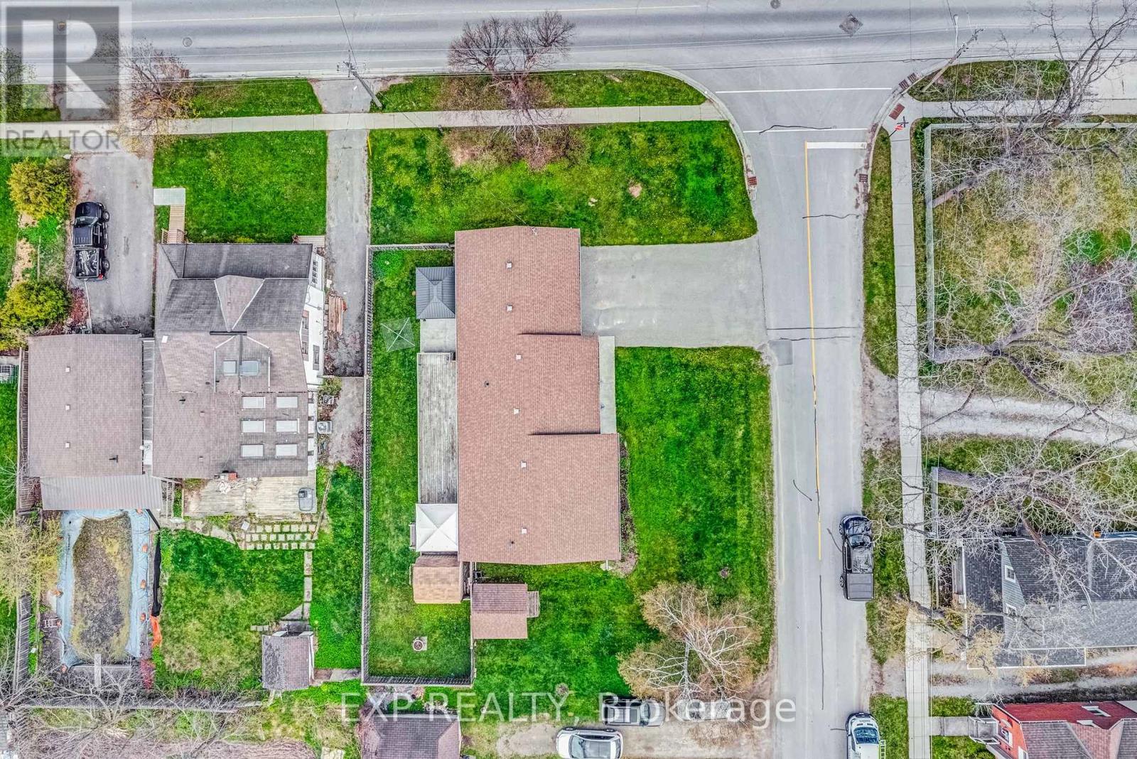 7 Queen Street, Brock, Ontario  L0E 1E0 - Photo 33 - N12136839