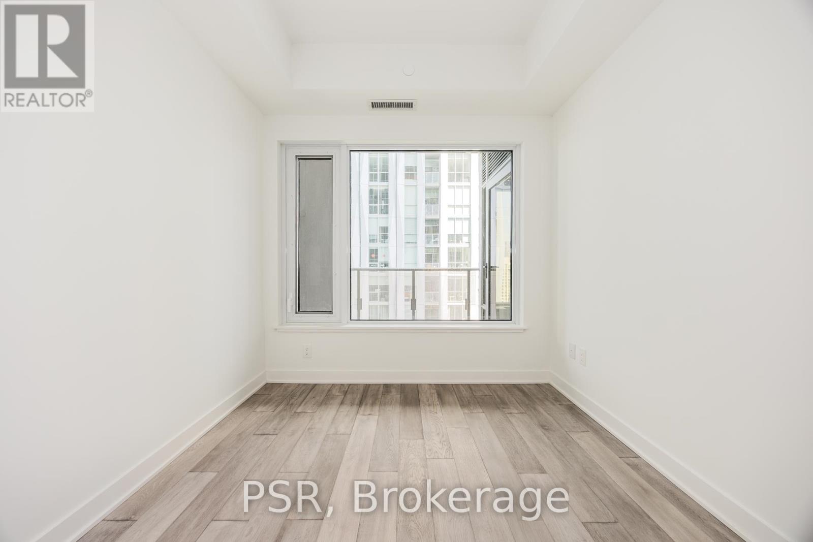2707 - 11 Yorkville Avenue, Toronto (Annex), Ontario  M4W 1L2 - Photo 11 - C12165834