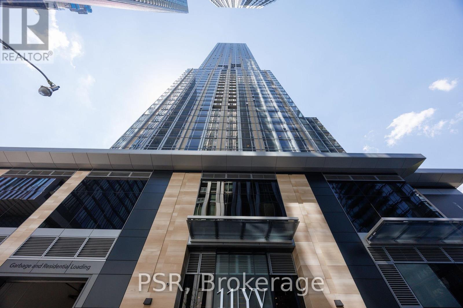 2707 - 11 Yorkville Avenue, Toronto, Ontario  M4W 1L2 - Photo 19 - C12165834