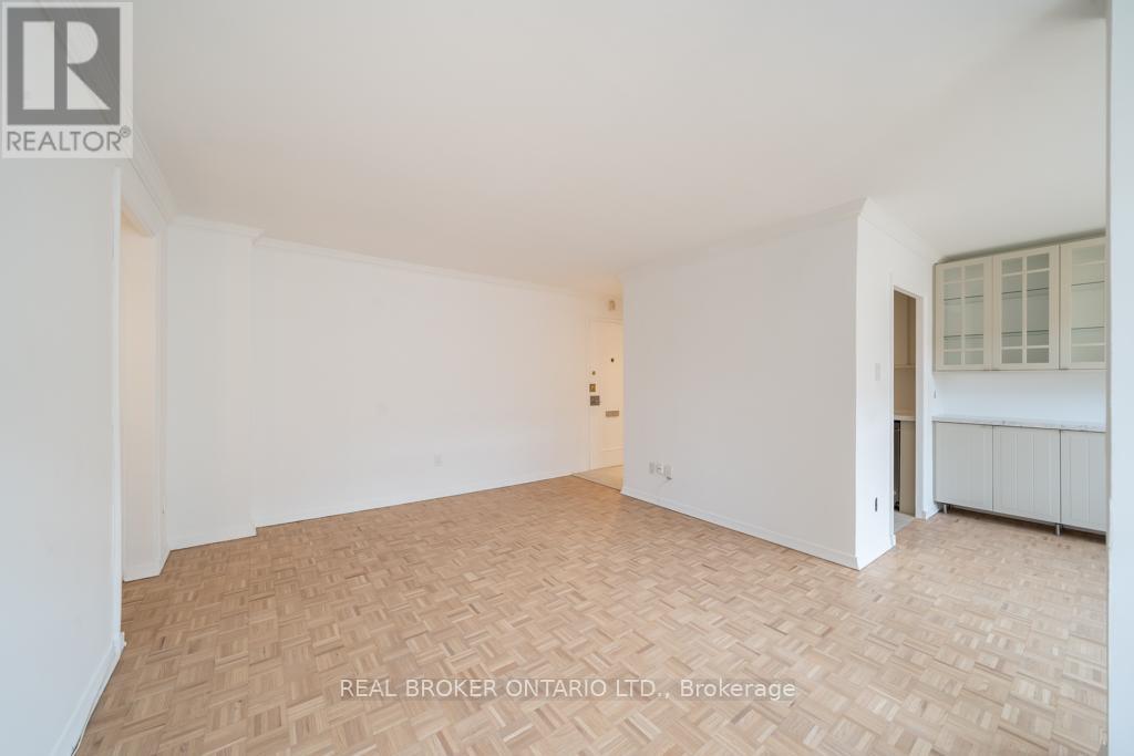 403 - 335 Lonsdale Road, Toronto, Ontario  M5P 1R4 - Photo 4 - C12165929