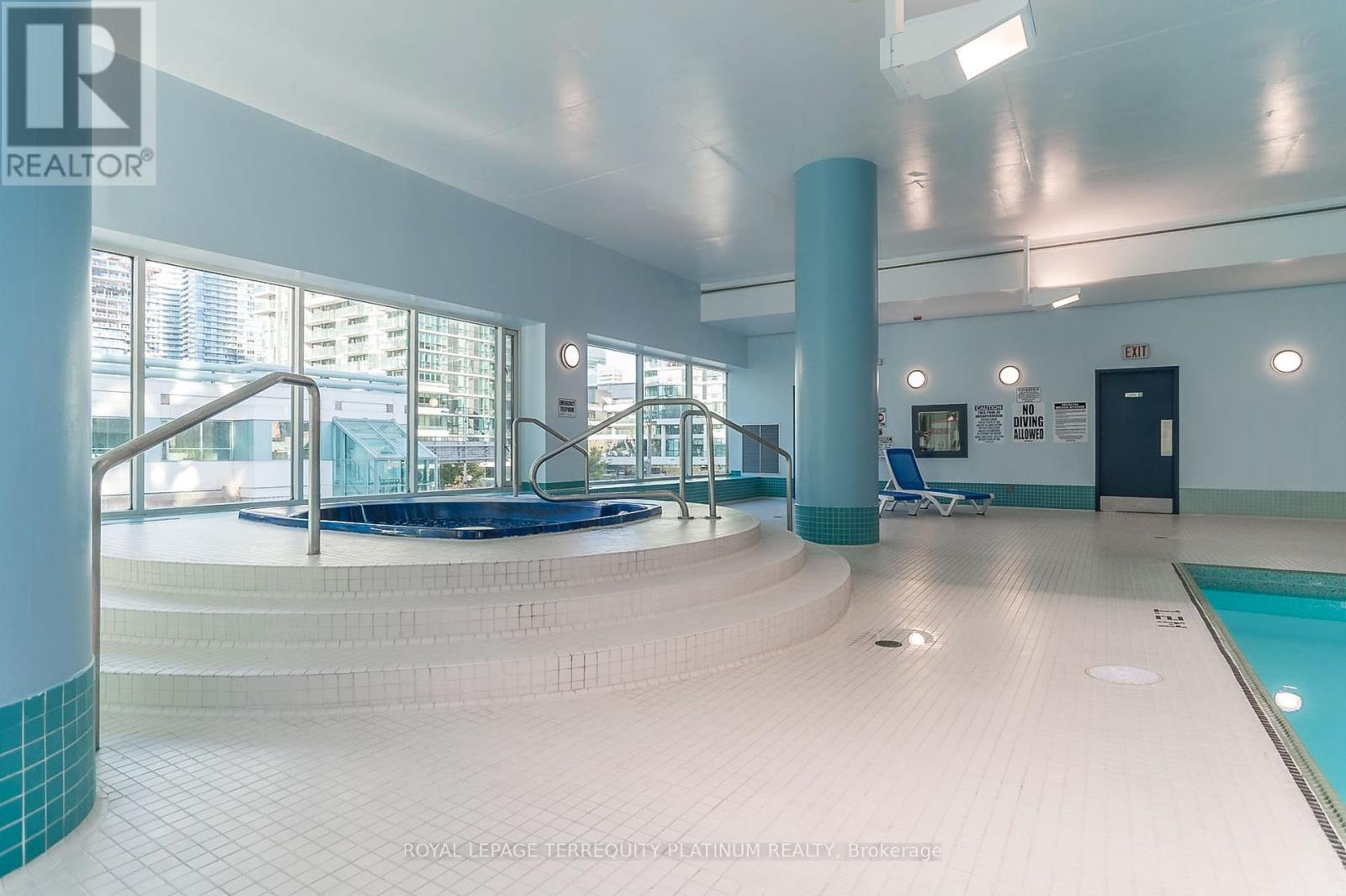 Ph6 - 10 Yonge Street, Toronto, Ontario  M5E 1R4 - Photo 21 - C12165956
