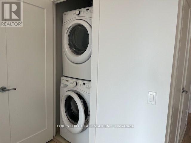 411 - 310 Tweedsmuir Avenue, Toronto, Ontario  M5P 2Y2 - Photo 16 - C12165987