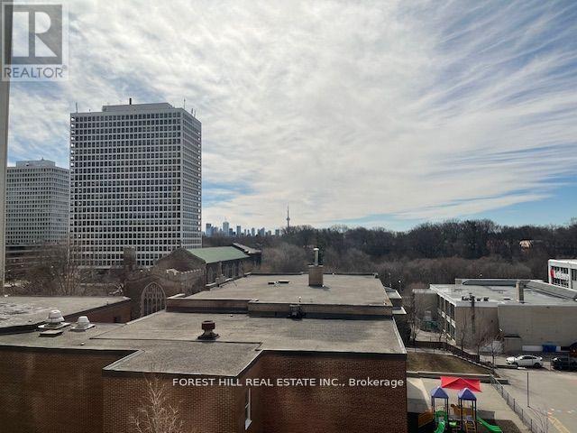 411 - 310 Tweedsmuir Avenue, Toronto, Ontario  M5P 2Y2 - Photo 20 - C12165987