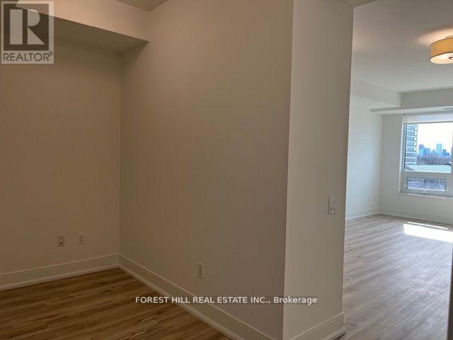411 - 310 Tweedsmuir Avenue, Toronto, Ontario  M5P 2Y2 - Photo 6 - C12165987