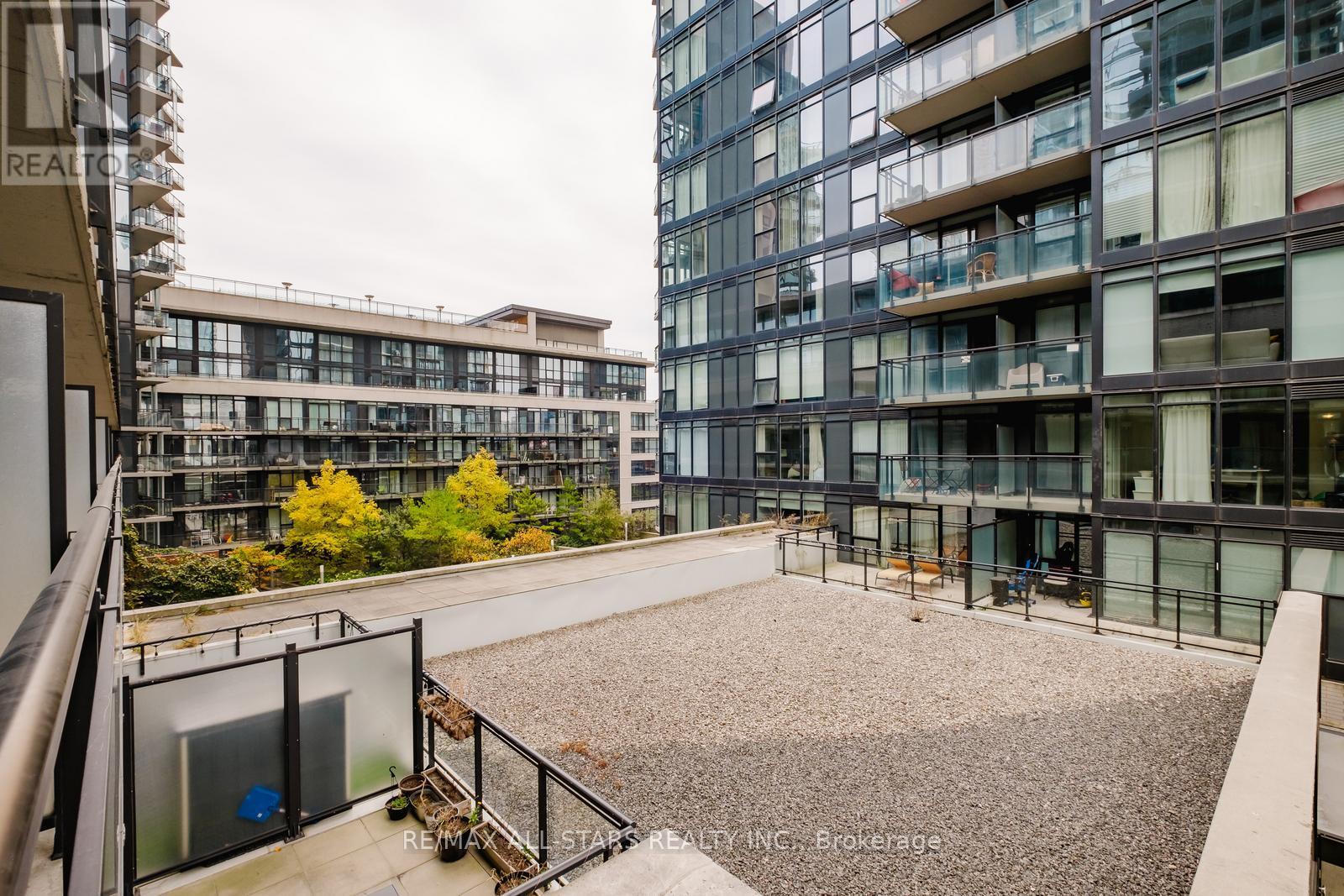 620 - 8 Telegram Mews, Toronto, Ontario  M5V 3Z5 - Photo 24 - C12165996