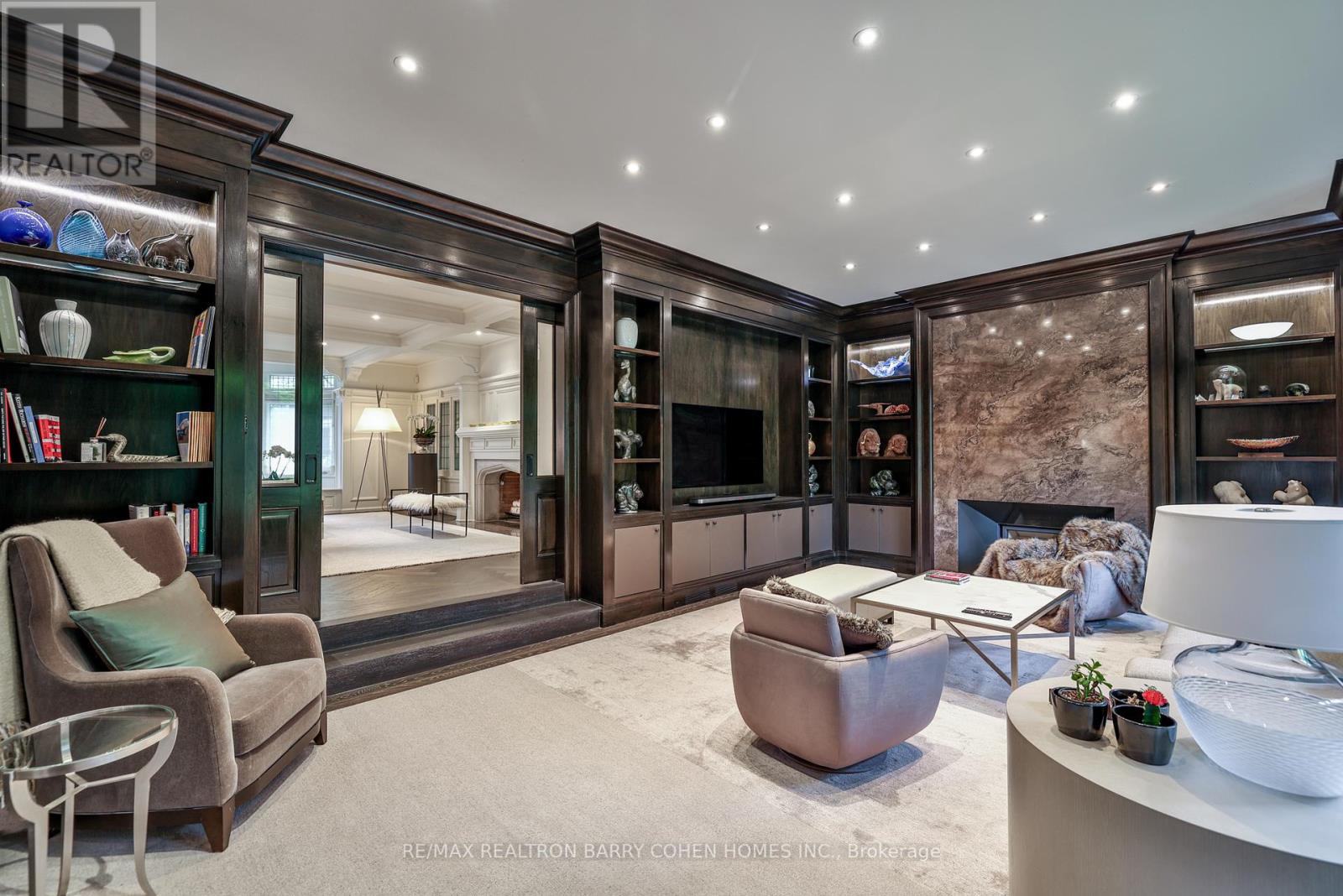 30 Whitney Avenue, Toronto, Ontario  M4W 2A8 - Photo 10 - C12166017