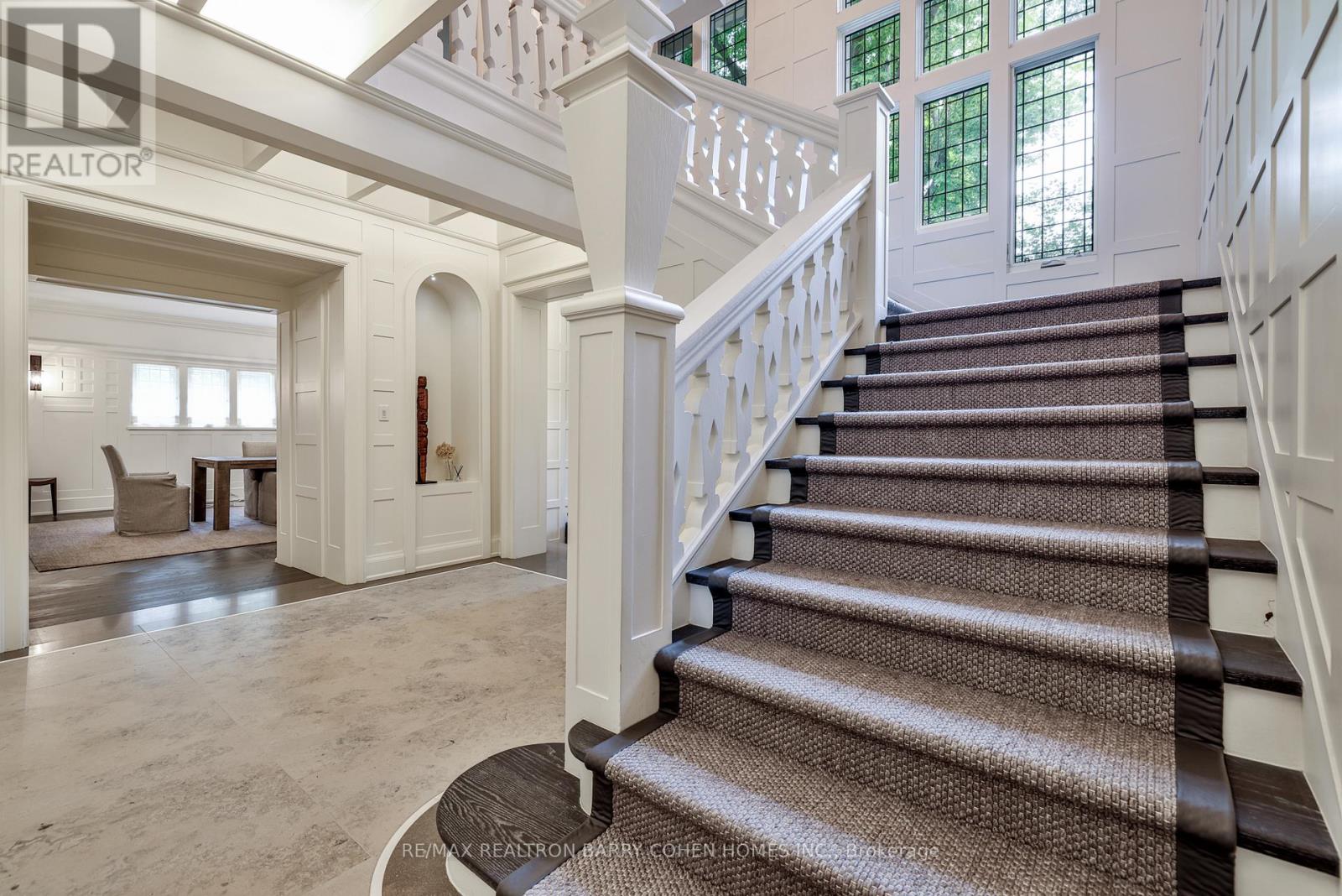 30 Whitney Avenue, Toronto, Ontario  M4W 2A8 - Photo 19 - C12166017