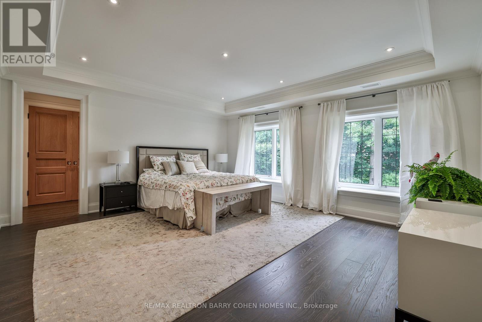 30 Whitney Avenue, Toronto, Ontario  M4W 2A8 - Photo 27 - C12166017