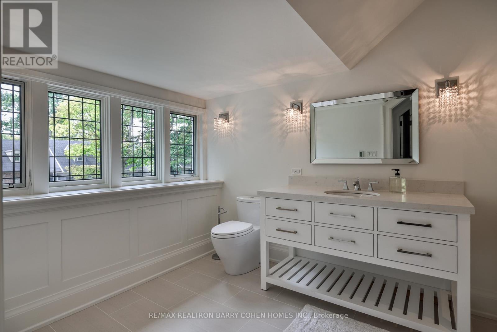 30 Whitney Avenue, Toronto, Ontario  M4W 2A8 - Photo 32 - C12166017
