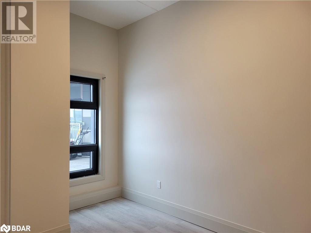 75 Barrie Road Unit# 106, Orillia, Ontario  L3V 8N5 - Photo 11 - 40684797