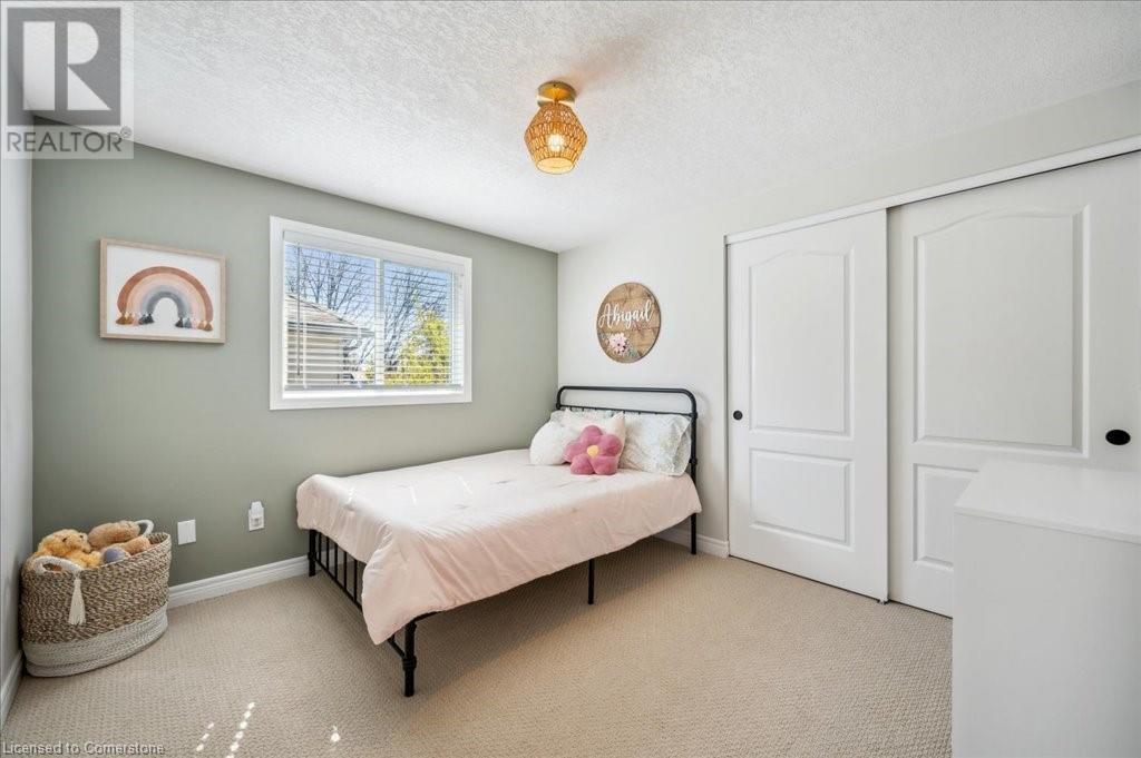 704 Bonavista Drive, Waterloo, Ontario N2K 4E9 - Photo 24 - 40727179