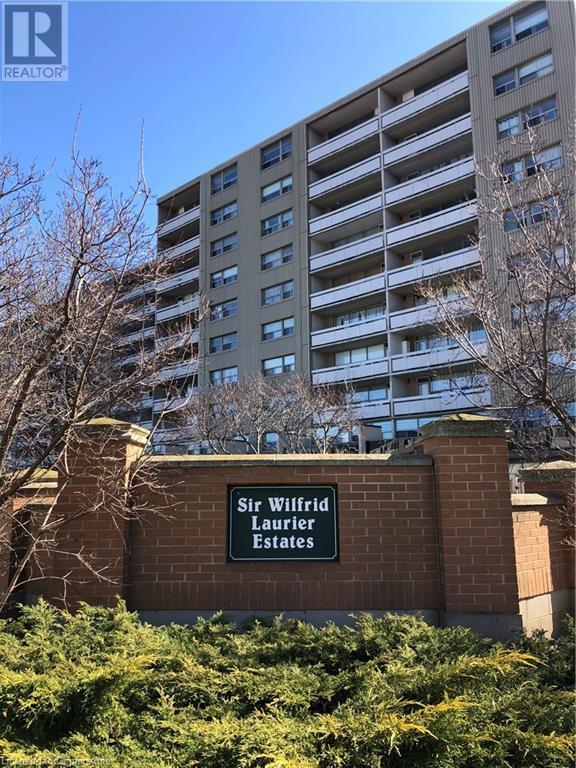 15 ALBRIGHT Road Unit# 401, Hamilton, Ontario
