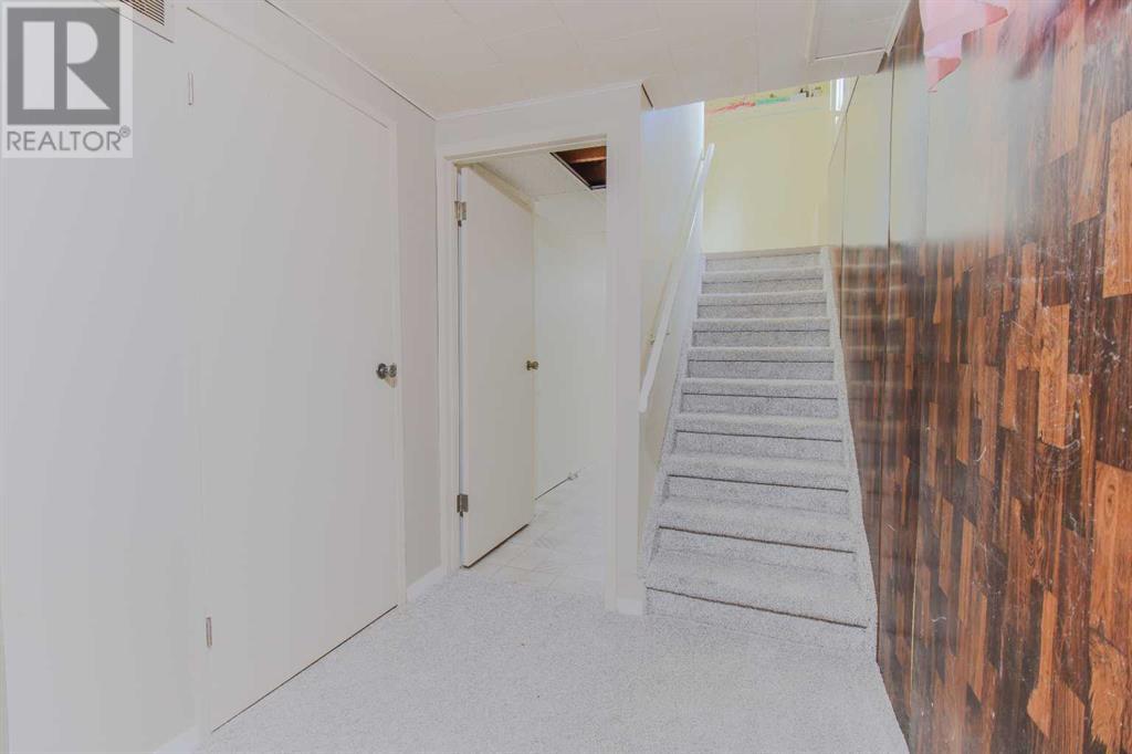 419 Ventura Road N, Lethbridge, Alberta  T1H 1X4 - Photo 25 - A2222771