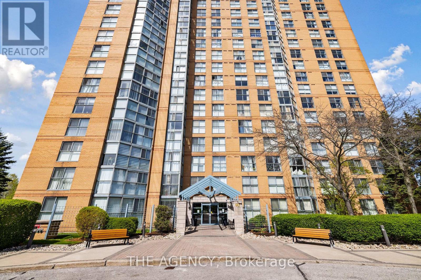 301 - 90 Dale Avenue, Toronto, Ontario  M1J 3N4 - Photo 1 - E12165868