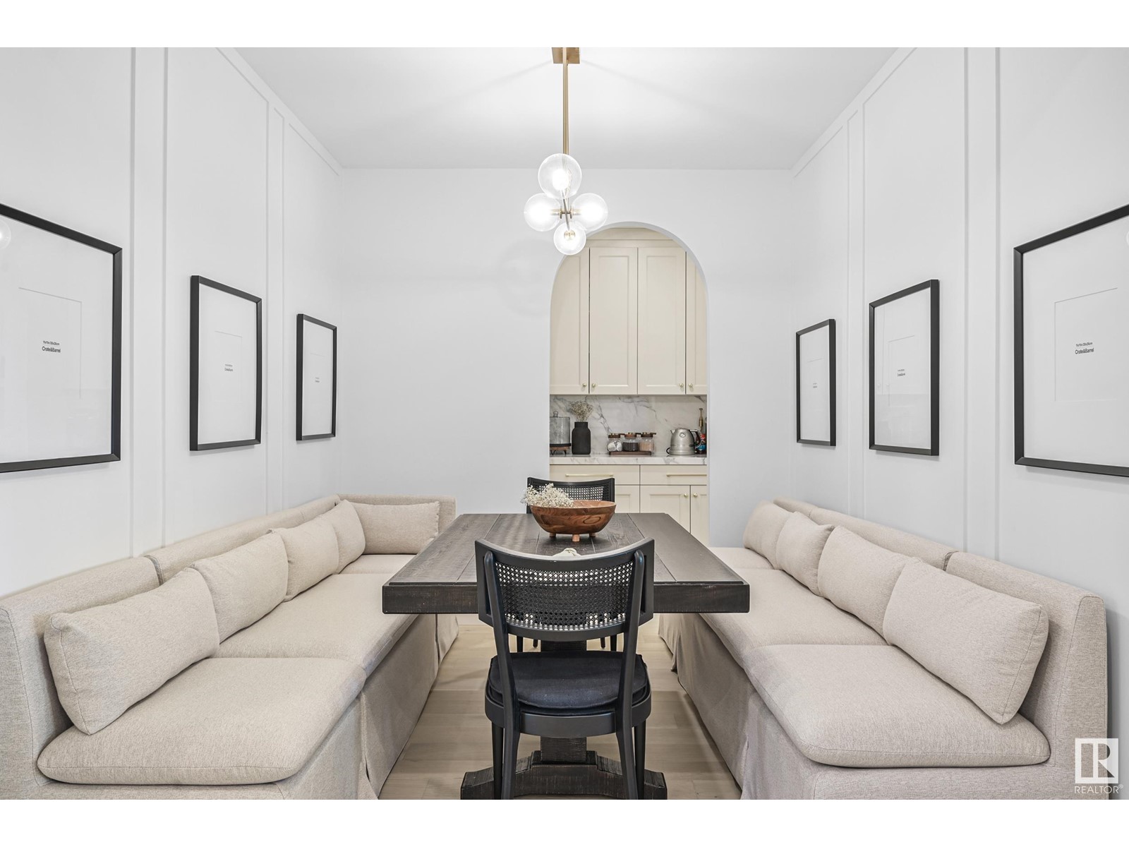 Property at 4824 KNIGHT CR SW image 4