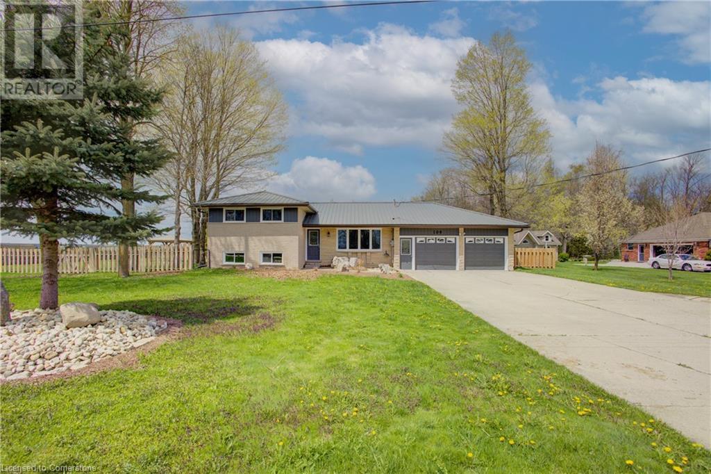 109 MCGIVERN Street, Moorefield, Ontario