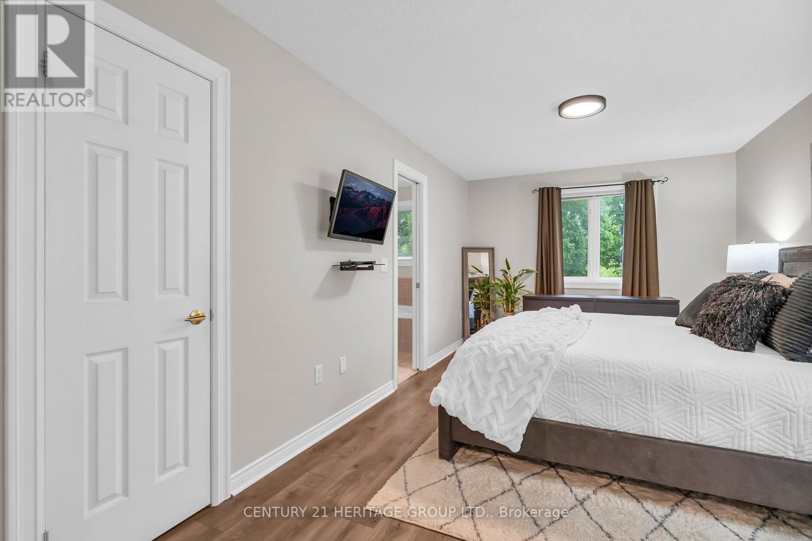 66 - 1056 On Bogart Circle, Newmarket, Ontario  L3Y 8T4 - Photo 26 - N12165686