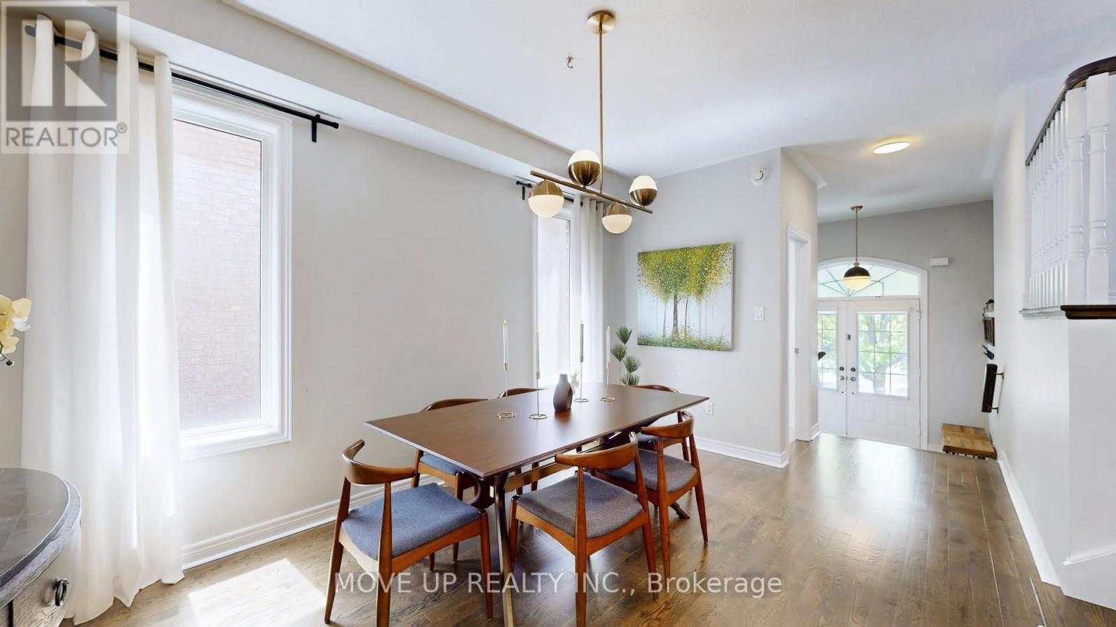 30 Hoppington Avenue, Whitchurch-Stouffville, Ontario  L4A 0K7 - Photo 4 - N12165692