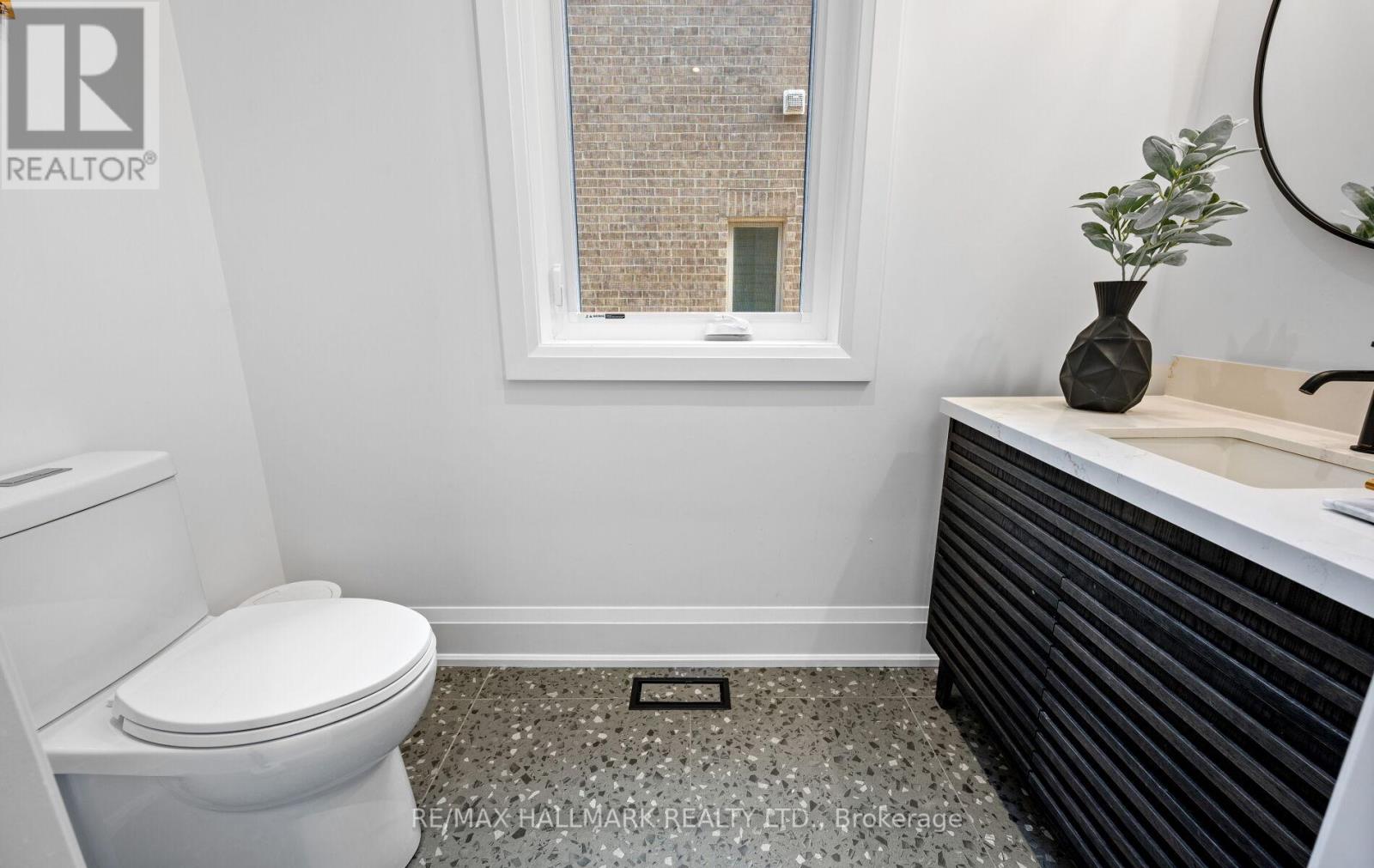 119 Pointon Street, Aurora, Ontario  L4G 0G6 - Photo 22 - N12165706