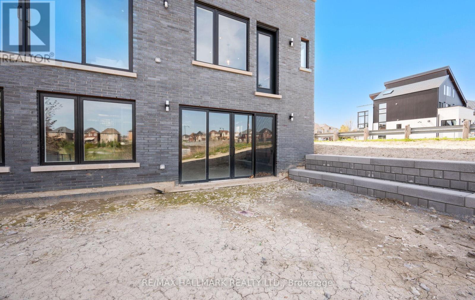 119 Pointon Street, Aurora, Ontario  L4G 0G6 - Photo 46 - N12165706