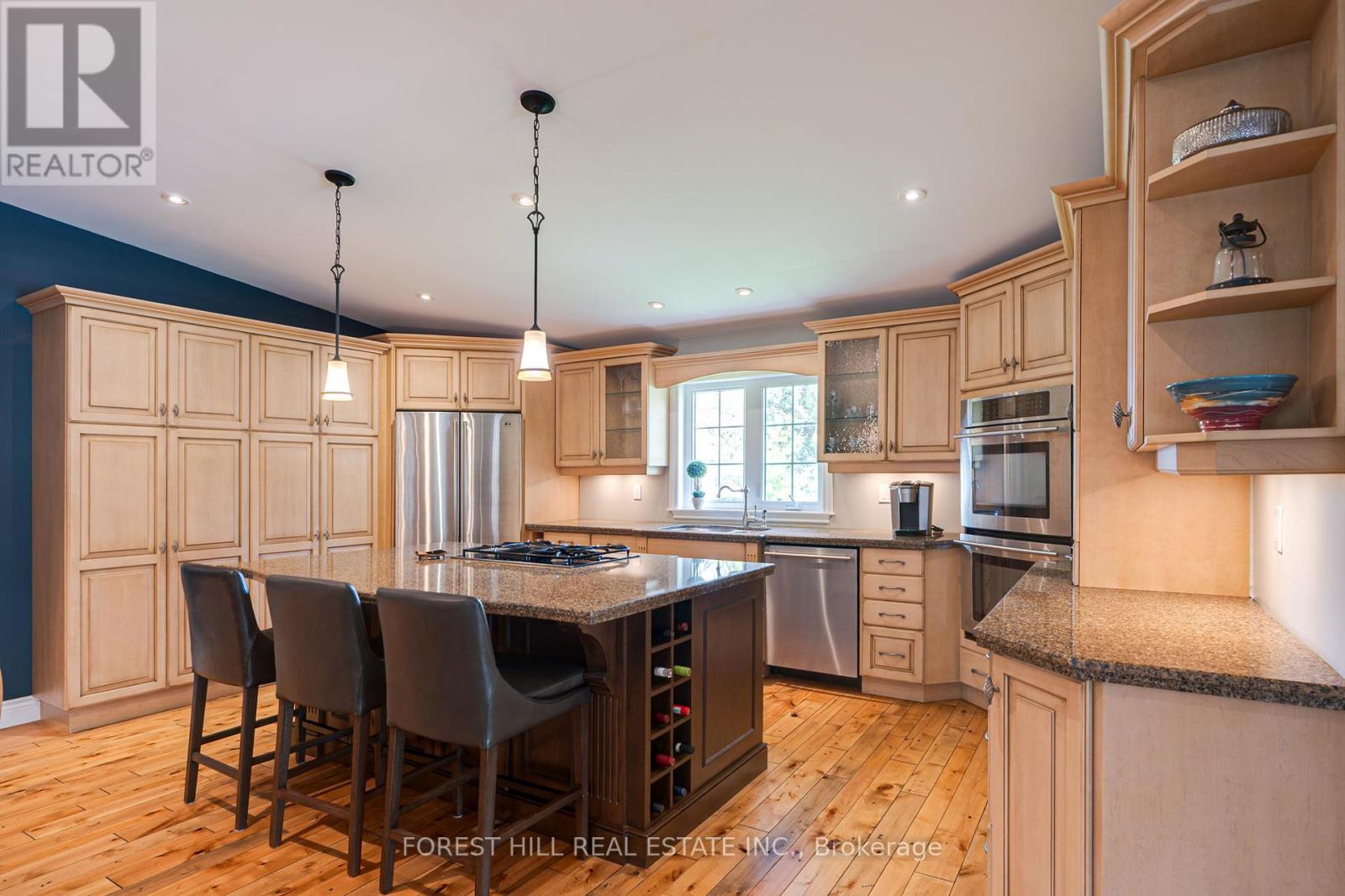 33 Joyce Boulevard, Whitchurch-Stouffville, Ontario  L4A 4N4 - Photo 10 - N12165760