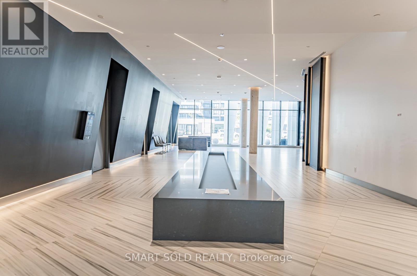 3007 - 8 Water Walk Drive, Markham, Ontario  L3R 6L4 - Photo 4 - N12165787
