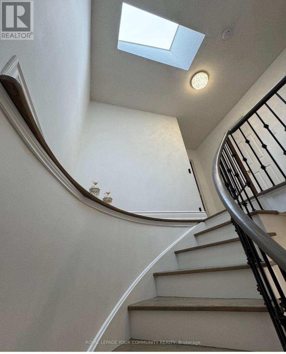 163 Oliver Lane, Vaughan, Ontario  L6A 1A9 - Photo 13 - N12166020