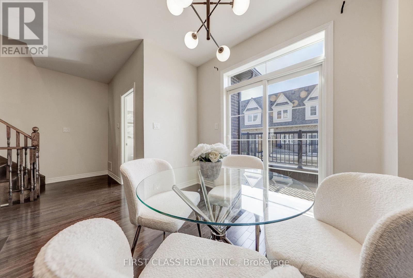 8 Deep River Lane, Richmond Hill, Ontario  L4C 5S4 - Photo 15 - N12166088