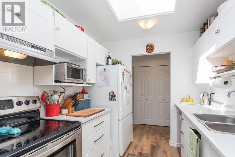 330 7451 Minoru Boulevard, Richmond, British Columbia  V6Y 1Z3 - Photo 11 - R3004553