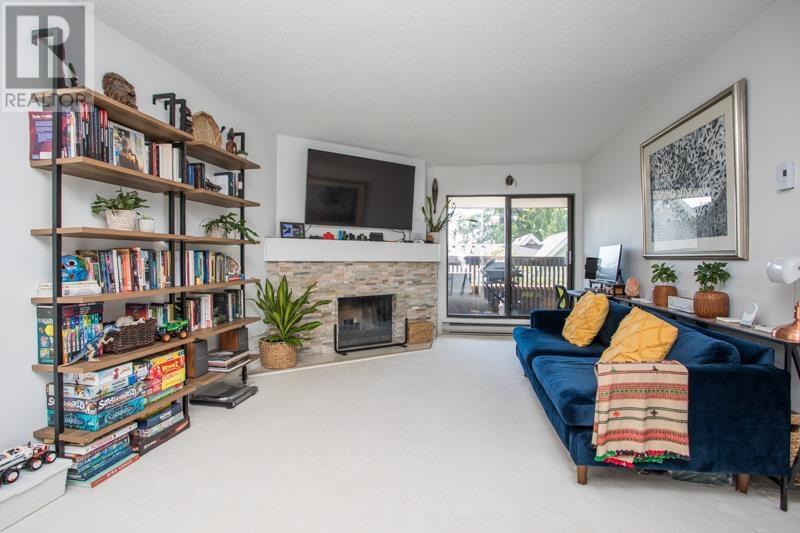 330 7451 Minoru Boulevard, Richmond, British Columbia  V6Y 1Z3 - Photo 2 - R3004553