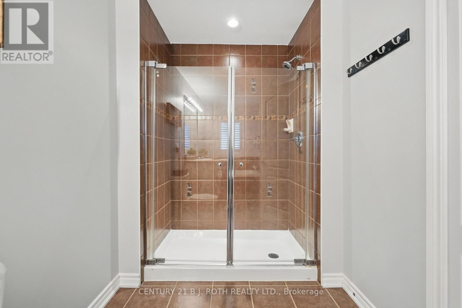 4 Claudio Crescent, Barrie, Ontario  L4N 6L5 - Photo 26 - S12165961