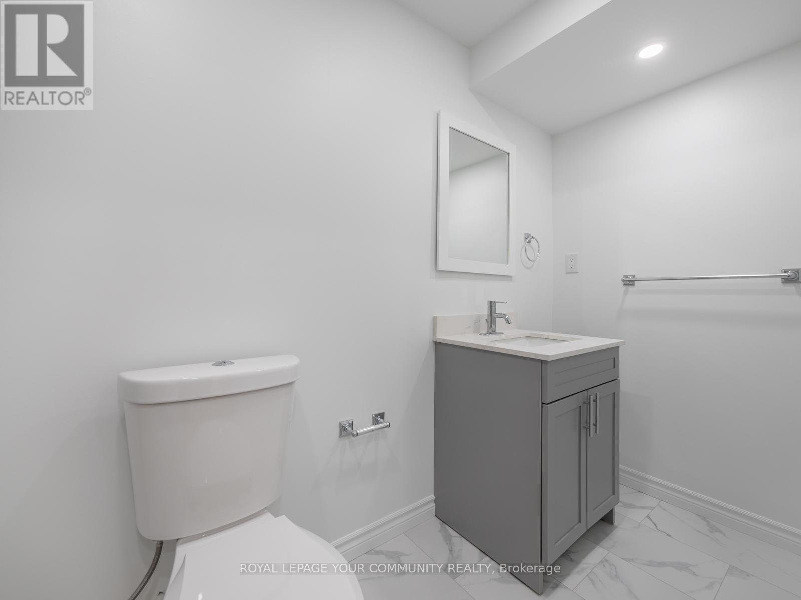 258 Livingstone Street, Barrie, Ontario  L4M 6N6 - Photo 27 - S12165984