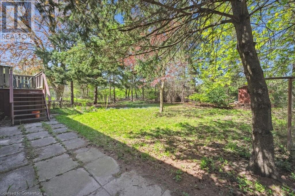 404 Tamarack Drive, Waterloo, Ontario  N2L 4G6 - Photo 29 - 40711272