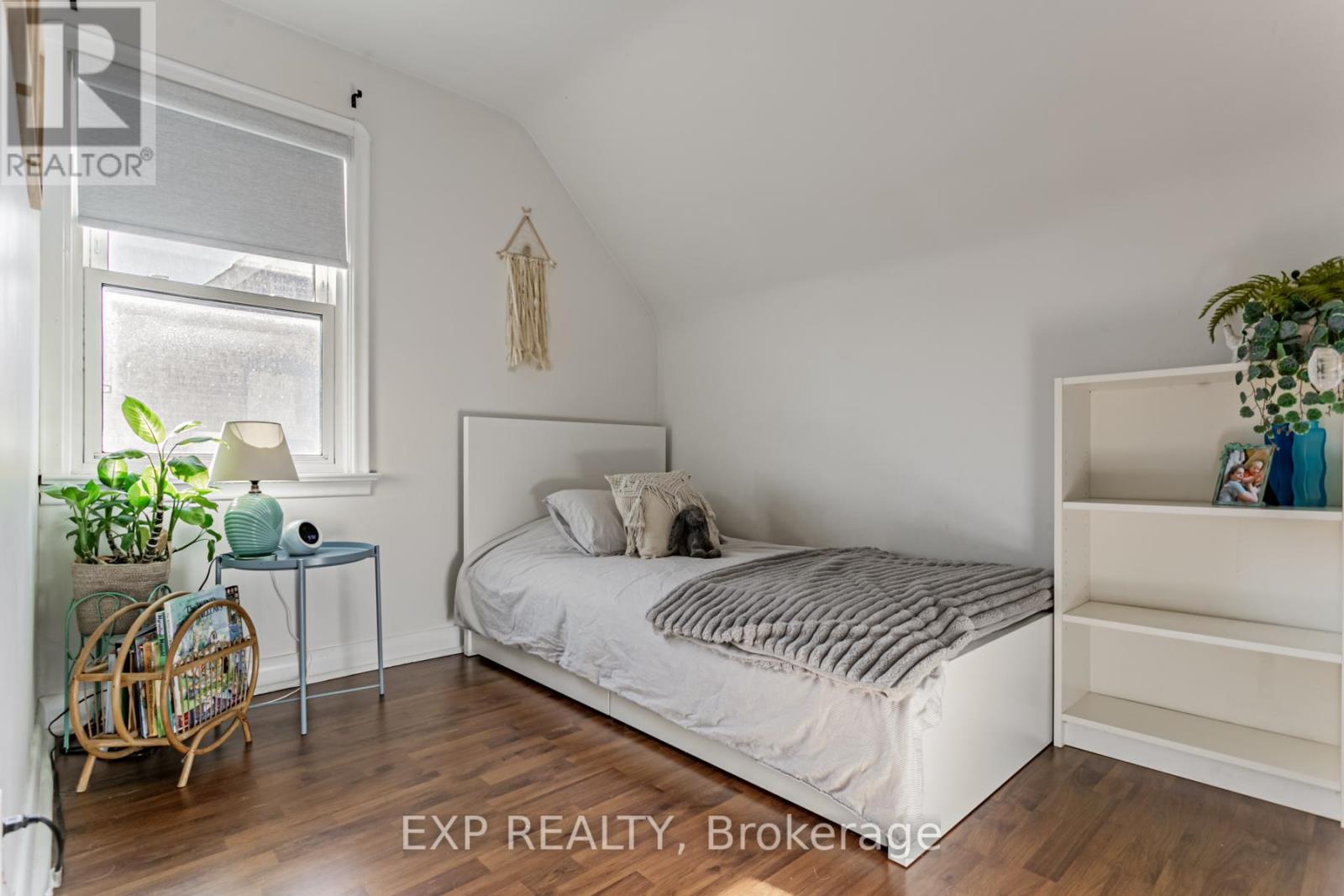 1603 Blanefield Road, Mississauga, Ontario  L5G 4H3 - Photo 19 - W12165764